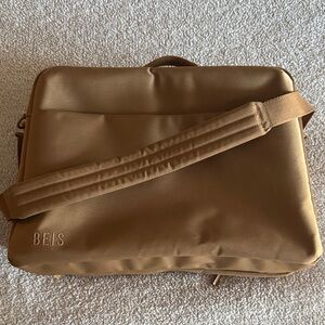 BEIS ultimate travel duffle CAMEL